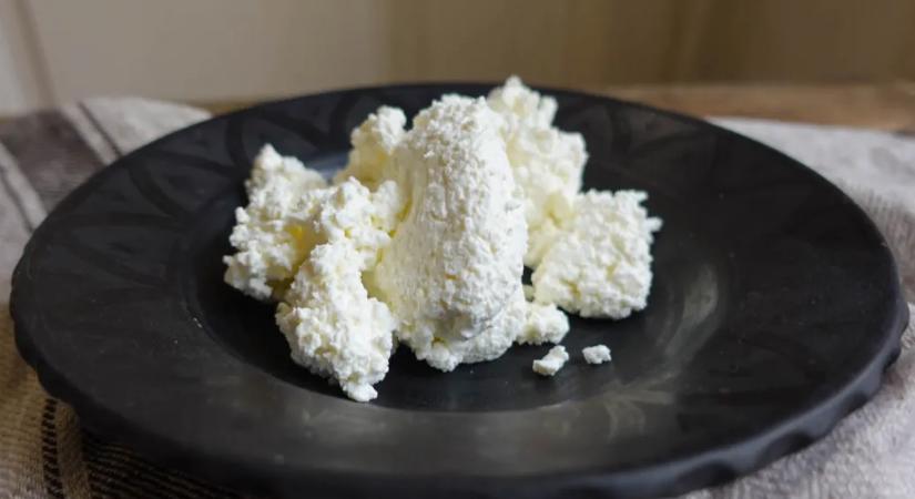 Miért csak rögös túró van a boltban?