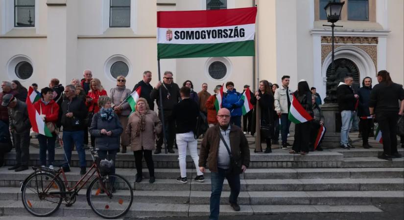 Orbán Viktor: A kampány elkezdődött, a tegnapi Békemenet óta más a leányzó fekvése