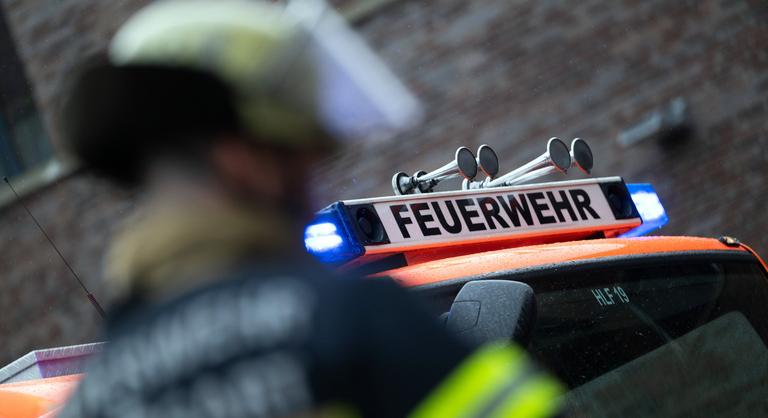 Felmondott a szirénázó autóval siető tűzoltó, miután saját városa agyonbüntette