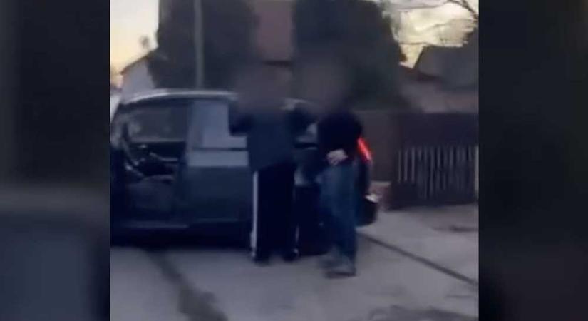 Rejtett kamerát szerelt az M4-es autóút pihenőjének női mosdójába: a kukkoló elfogásáról készült videó a cikkben