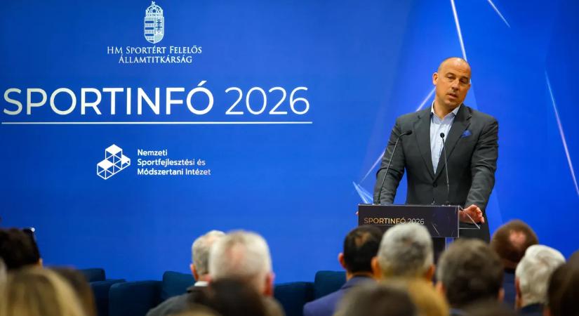 Schmidt Ádám: Óriási a küzdelem a fiatalokért