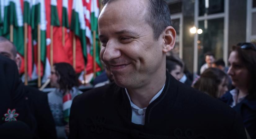 „Pokollá teszem majd Orbán Viktor és Magyar Péter minden napját”