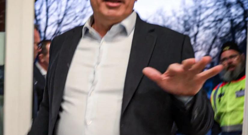 Nemzetközi újságíróvédő szervezet: Haladéktalanul vizsgálják ki a magyar hatóságok a Telex újságíróinak erőszakos eltávolítását