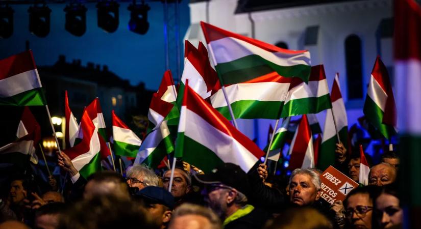 Óriási tömeg, hazaszeretet: ilyen volt a kaposvári Békemenet - Galéria