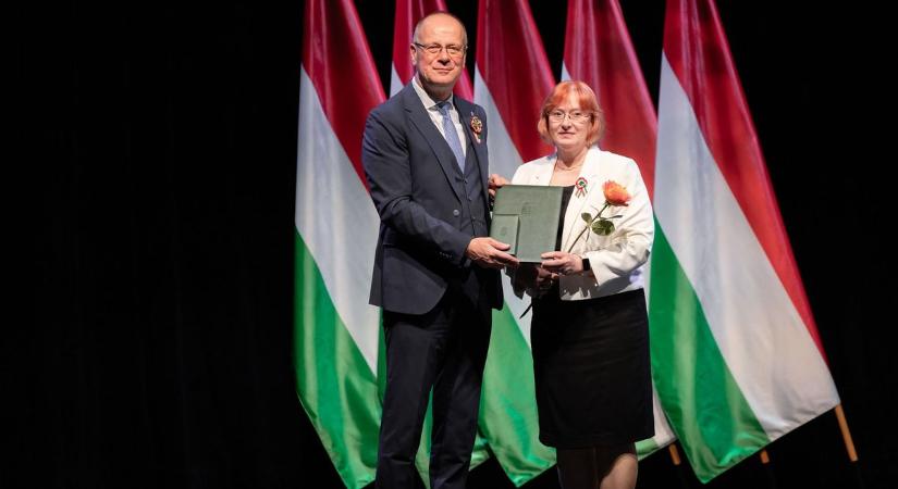 Magyar Arany Érdemkereszt kitüntetést kapott a Fejér megyei szakember