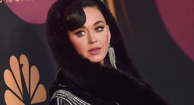 Katie Perry pert nyert Katy Perry ellen