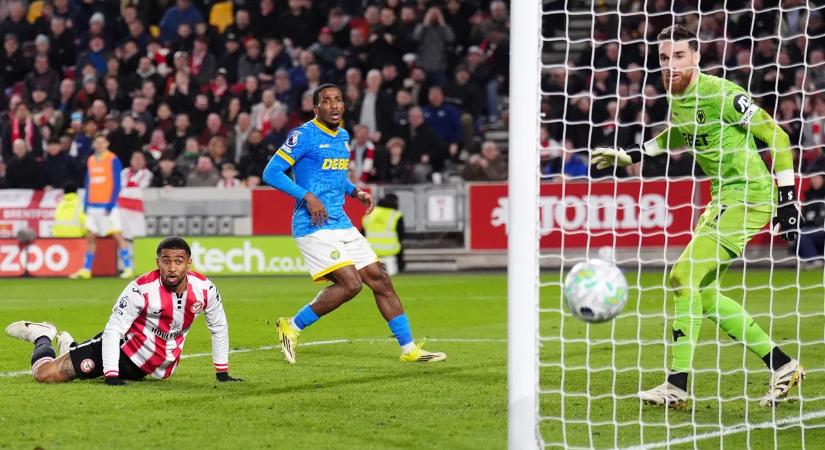 Kétgólos hátrányból mentett pontot a Wolverhampton, de ezzel nem sokra megy