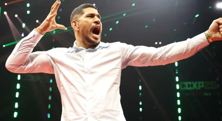 Alex Pereira 8 mérkőzéses szerződést írt alá a UFC-vel!