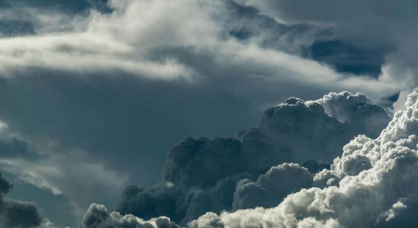 Meglepetést tartogathat a keddi időjárás: erre kell felkészülni