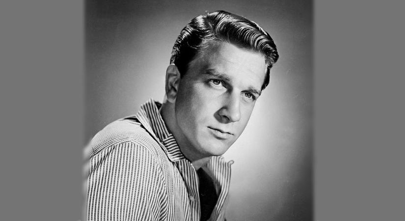 Felismered fiatalkori fotóin a későbbi színészlegendát? A filmtörténet nagy nevettetője volt