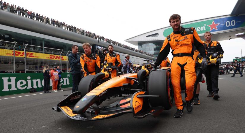 Piastri: A senki földjén ragadt a McLaren, túl nagy a hátrány a Mercedeshez képest