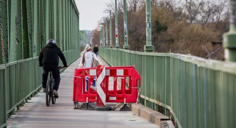 Felújítják az Újpesti vasúti híd gyalogos és bringás útját