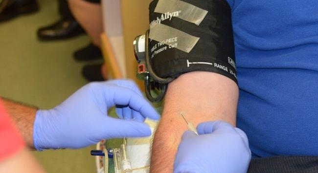 Felsőoktatási véradó hetek 2026: országos kampány indul márciustól - fesztiválbelépőt nyerhetsz