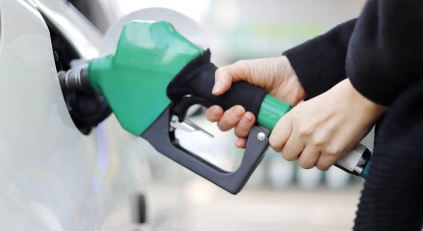 Így drágul a benzin és a gázolaj nagykereskedelmi ára kedden