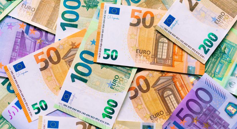 Feljelentést tett a pénzszállítmány ügyében az ukrán bank