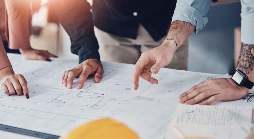 Makovecz titka Pusztaszeren: megmentik a különleges kunhalom-ravatalozót