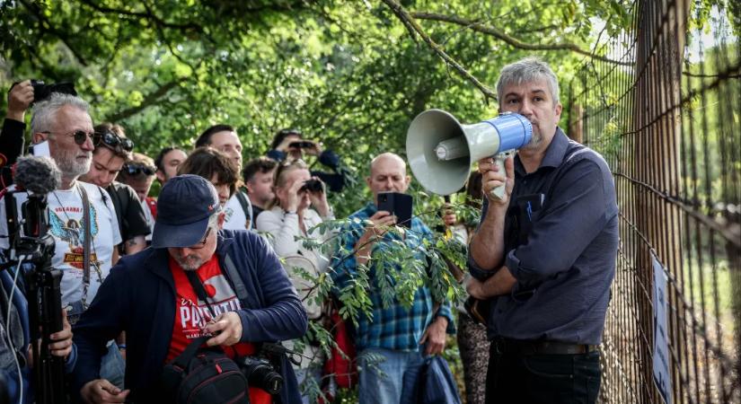 Hadházy Ákos még szervez egy túrát Hatvanpusztára a választások előtt
