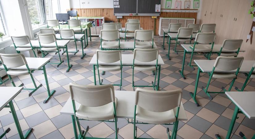 Kezdődnek a sztrájktárgyalások: érdemi béremelést követelnek a NOKS-dolgozók