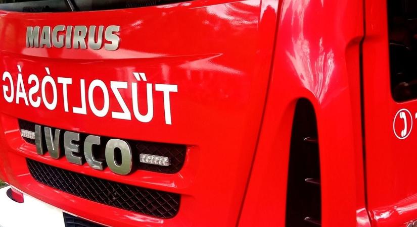 Brutális karambol az M0-án, rohantak a tűzoltók