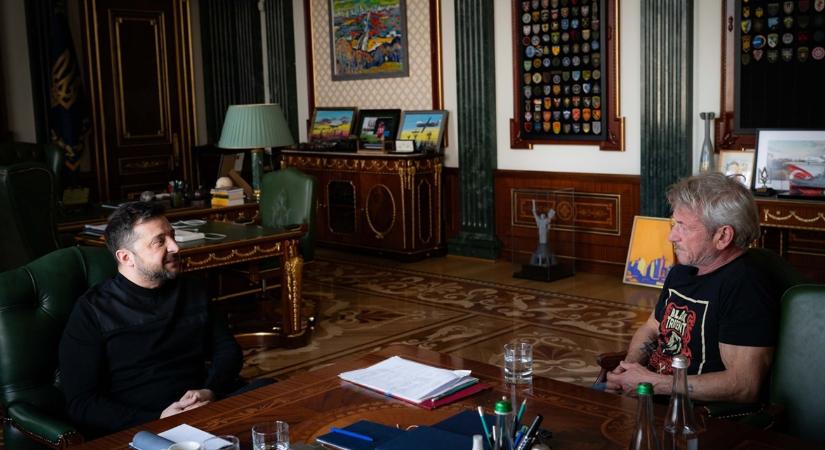 Kijevben találkozott Sean Penn Zelenszkijjel