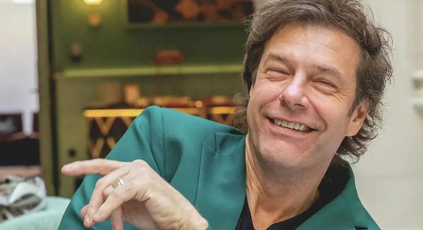 Kórházba került Till Attila, meg kellett műteni a népszerű műsorvezetőt