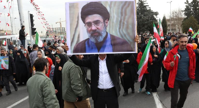 Sajtóhír: Moszkvában lehet a sebesült ajatollah