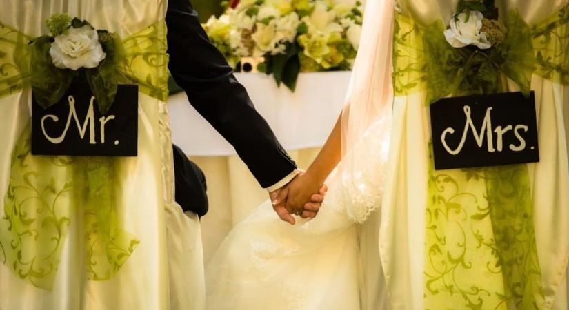 Mi marad és mi tűnik el nyomtalanul az esküvő után?