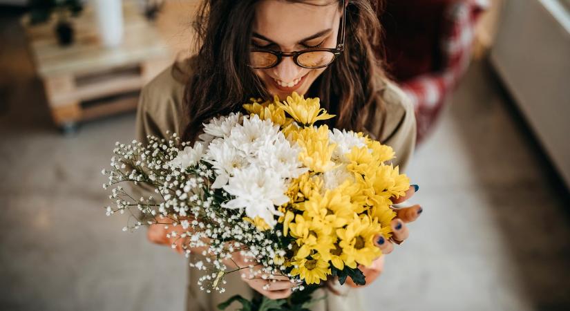 Tavaszi lakásfrissítés: mit tegyél el és mit vegyél elő a dekorból?