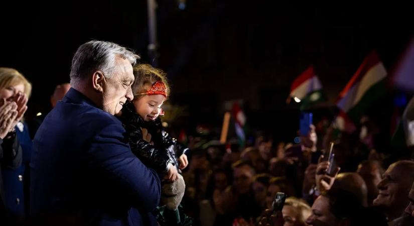 Orbán Viktor Kaposváron is uralta a pályát – galéria
