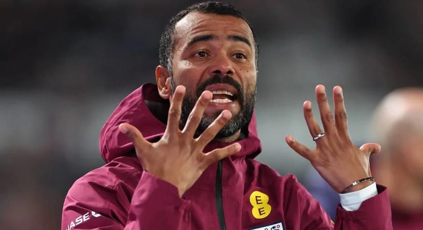 Ashley Cole az olasz másodosztályban kapta meg első vezetőedzői megbízatását