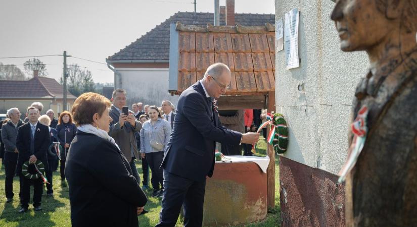 Miniszter is érkezett: különleges megemlékezést tartottak Egry József szülőfalujában