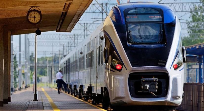 Akár 40 percet is késhetnek a vonatok a győri vonalon