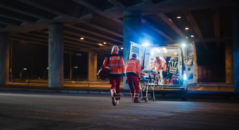 Rettenetes égési sérülések: a kiskorú fiú egy TikTok kihívást akart teljesíteni, most az életéért küzd