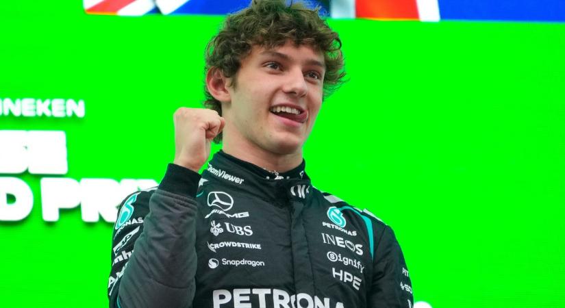 A példakép nyomdokain – itt a Forma–1 új Ayrton Sennája?