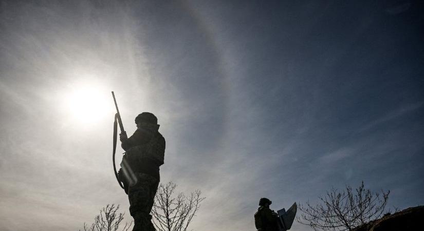 Nem szavazol? Irány a front! – botrányos kijelentés Volodimir Zelenszkij-től