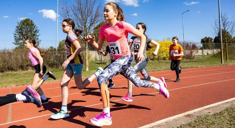 Győri rendezéssel kezdődött a szezon