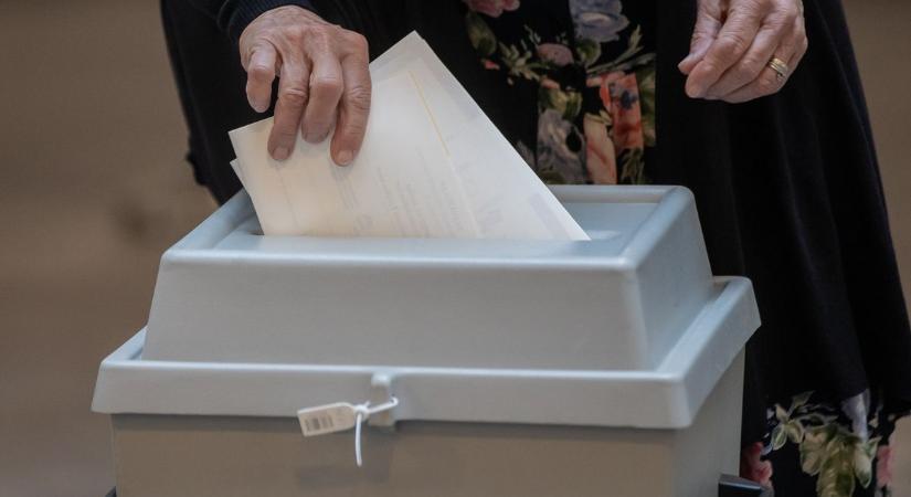 Nemzeti Választási Iroda - A levélben szavazók névjegyzékébe vétele szerdáig kérhető