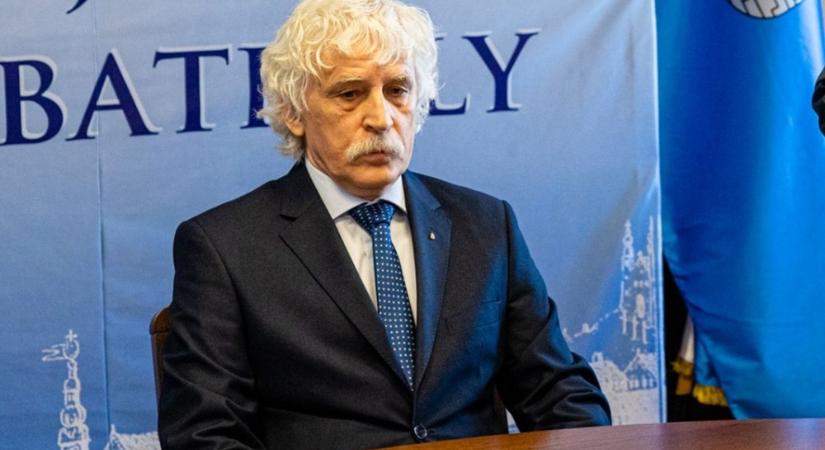 Magyar Arany Érdemkereszt kitüntetést kapott Hollósy Tamás, szombathelyi ügyvéd