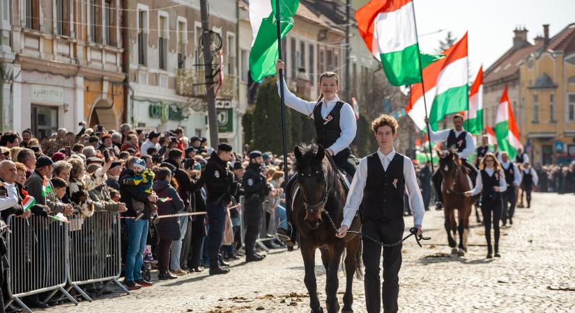 Testvérvárosi látogatás: Kézdivásárhelyen ünnepelt Nagyatád küldöttsége