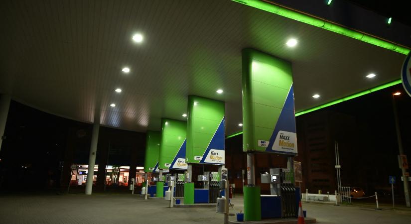 Szerdától 700 forint fölött lesz a gázolaj nagykereskedelmi ára