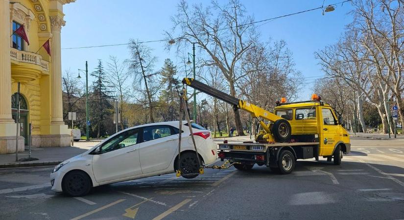 Parkolás-káosz a városban: nézzük a miérteket