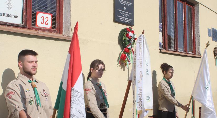 Az Esterházy Jánosról való rimaszombati megemlékezés képekben