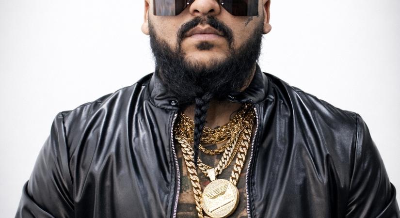 Eldőlt a maneleénekes sorsa: jön a kiadatás és a börtön