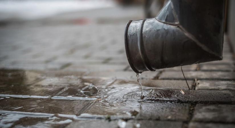 A közelgő esős időjárás komoly bírságokat hozhat a háztartásoknak!