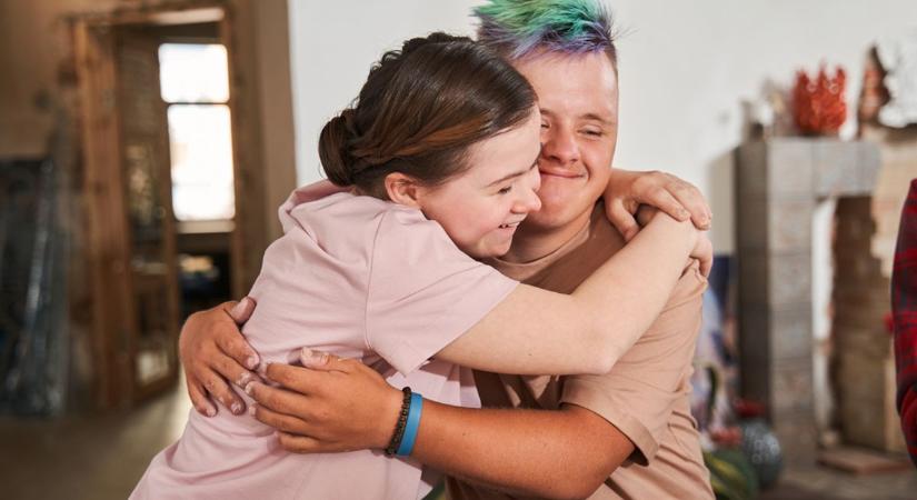 Zoknifűzér az elfogadásért – különleges üzenet a Down-szindróma világnapján