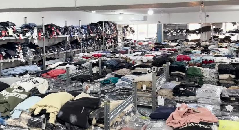 Brutális mennyiségű hamis cucc miatt csapott le a NAV Budapesten