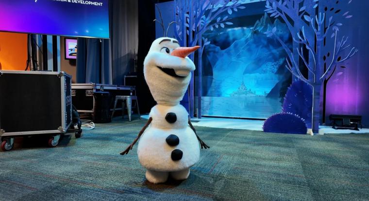 A Jégvarázs hóemberét is AI hajtja már... elvileg