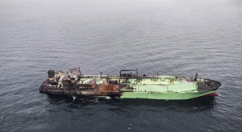 Málta felé sodródik a kiégett, legénység nélküli orosz tartályhajó