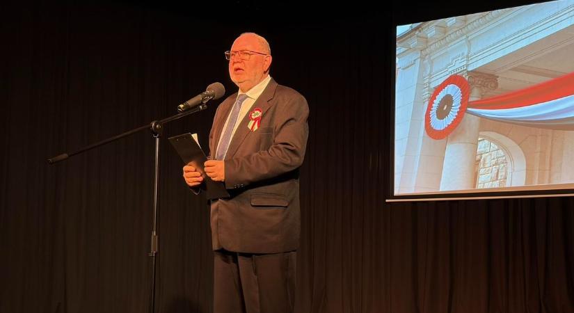 A márciusi ifjak öröksége a jelenben is bennünk él - megemlékezés Dunaföldváron