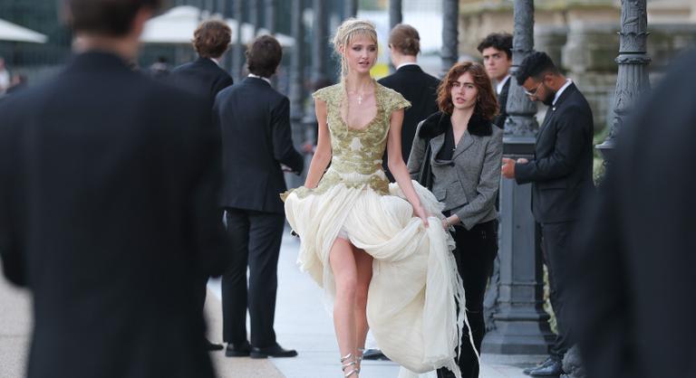 A felvidéki grófi család tagja hozzámegy a Guccit is tulajdonló luxusbirodalom örököséhez